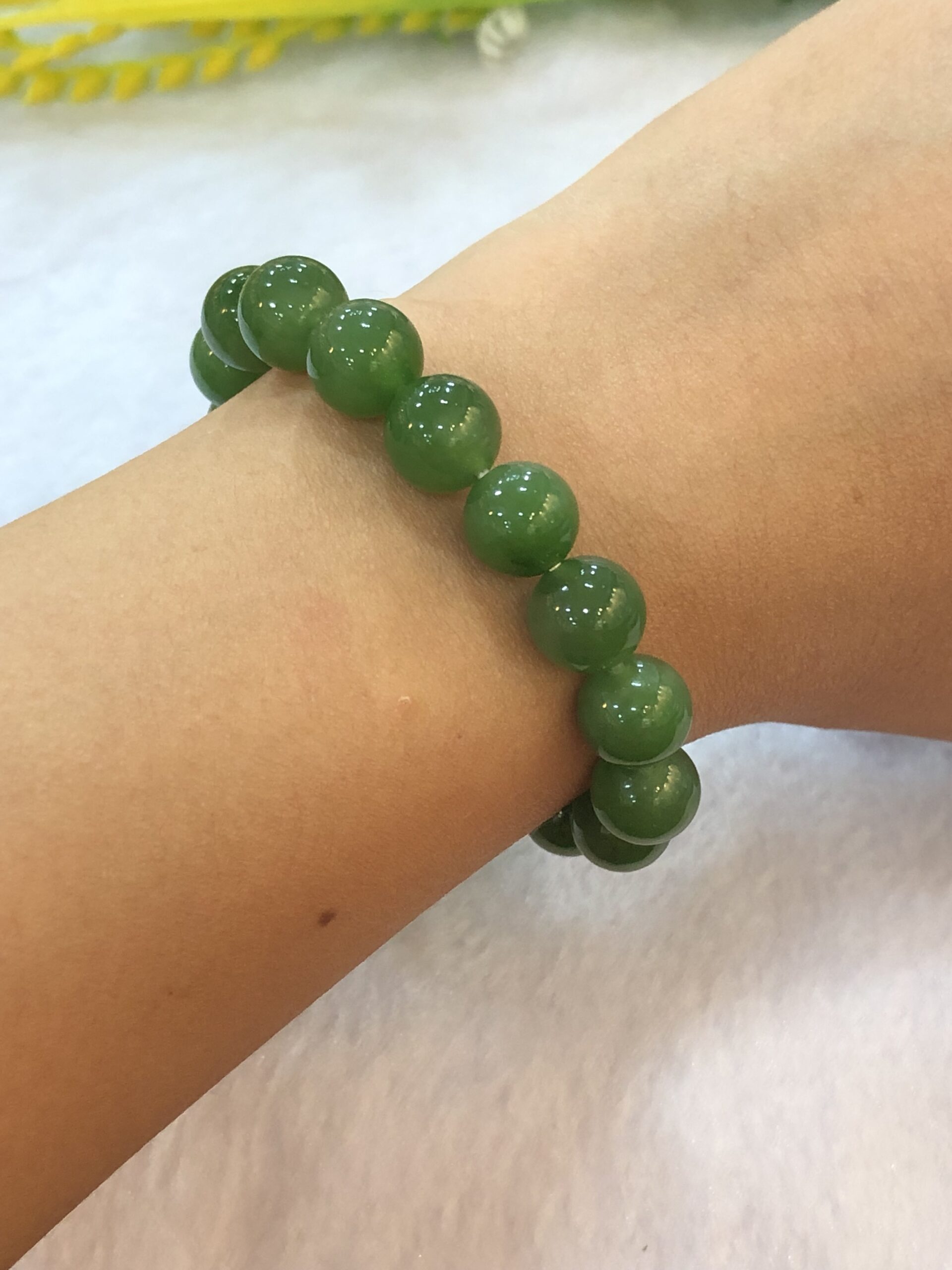Green Jade Bracelet (Grade AA, 8mm) | Otter Spirit | Natural Gemstones