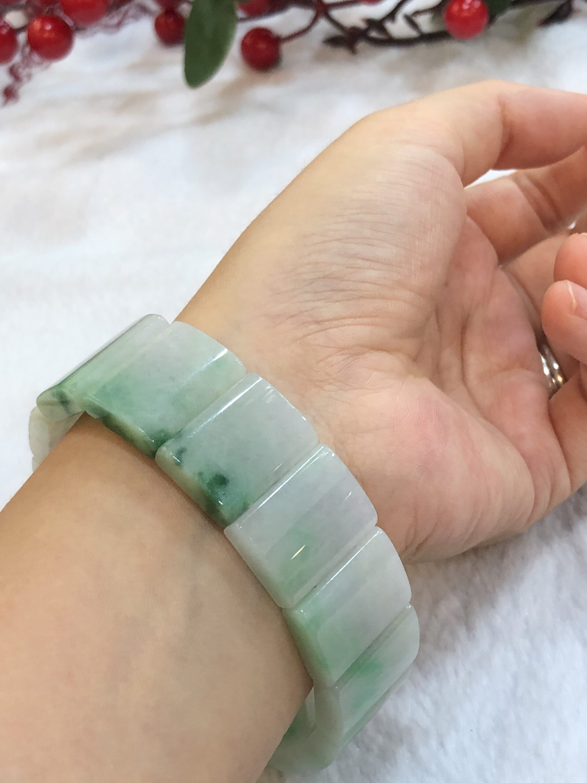 Jadeite hot sale bracelet price